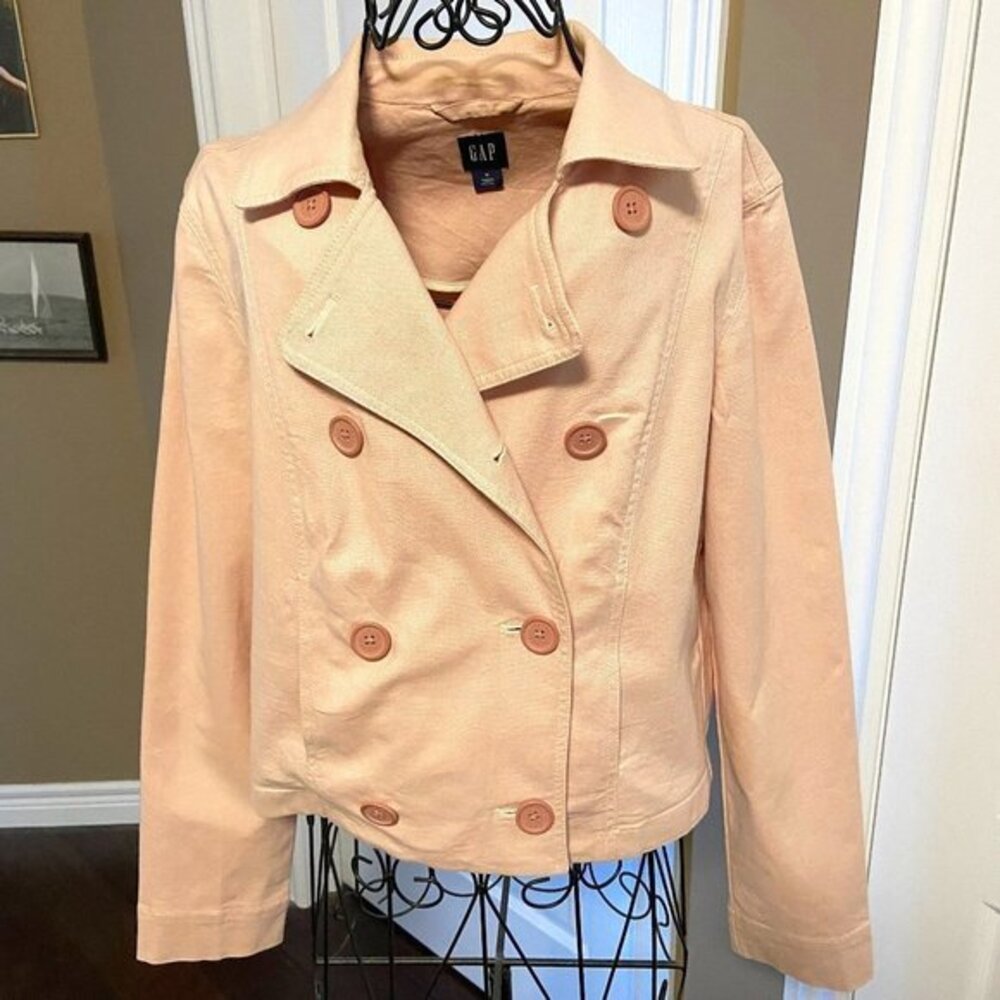 Pink GAP Jean Jacket. Double Breasted and Well Constructed. Size M GUC